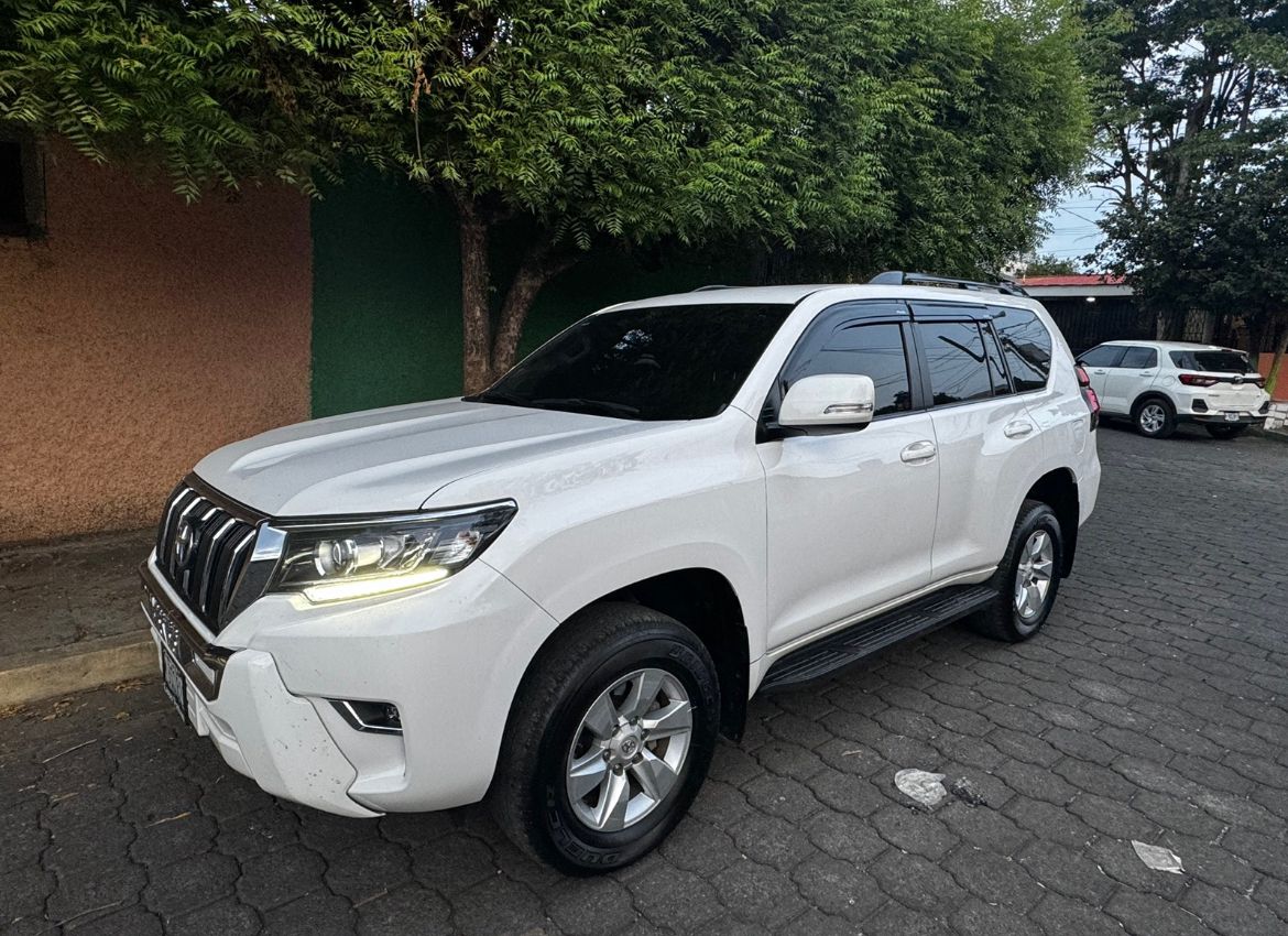 Toyota Prado